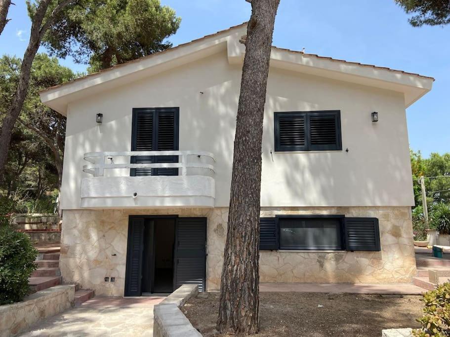 Casa Vacanze Amiche Del Mare Pulsano Exterior foto